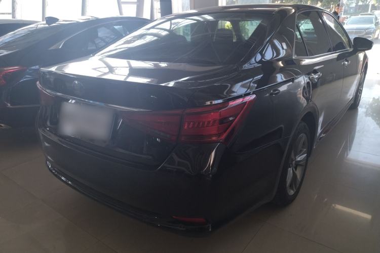 Used Toyota Crown 2015 2.0T Fashion Edition Rear Right 45 Deg