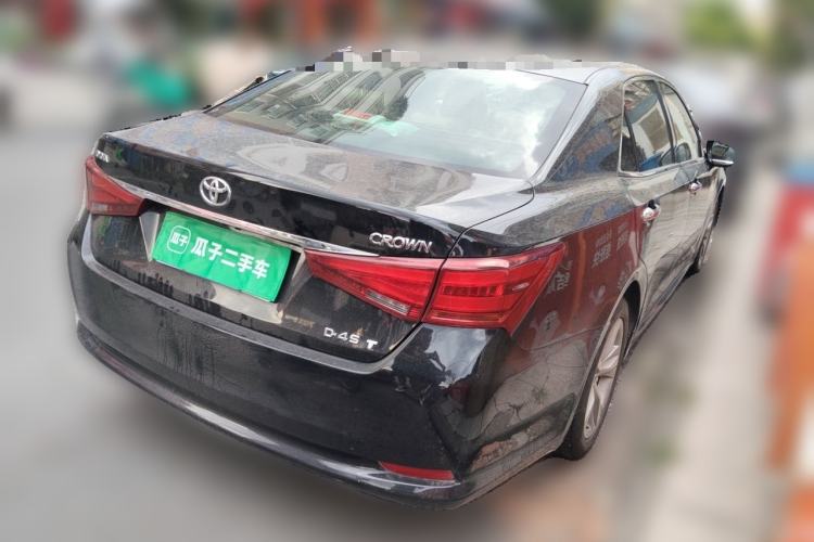 Used Toyota Crown 2015 2.0T Fashion Edition Rear Right 45 Deg
