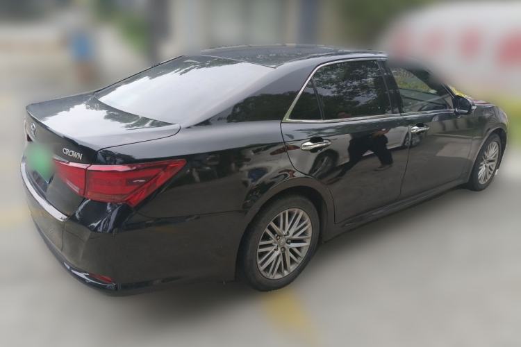 Used Toyota Crown 2015 2.5L Elite Edition Rear Right 45 Deg