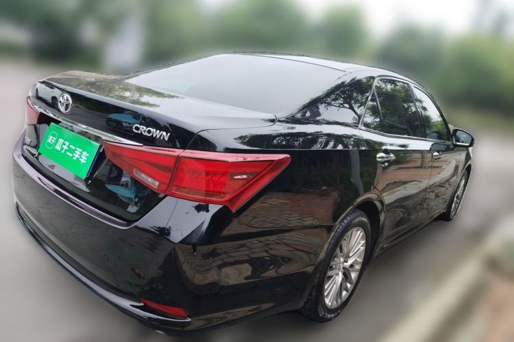Used Toyota Crown 2015 2.5L Elite Edition Rear Right 45 Deg