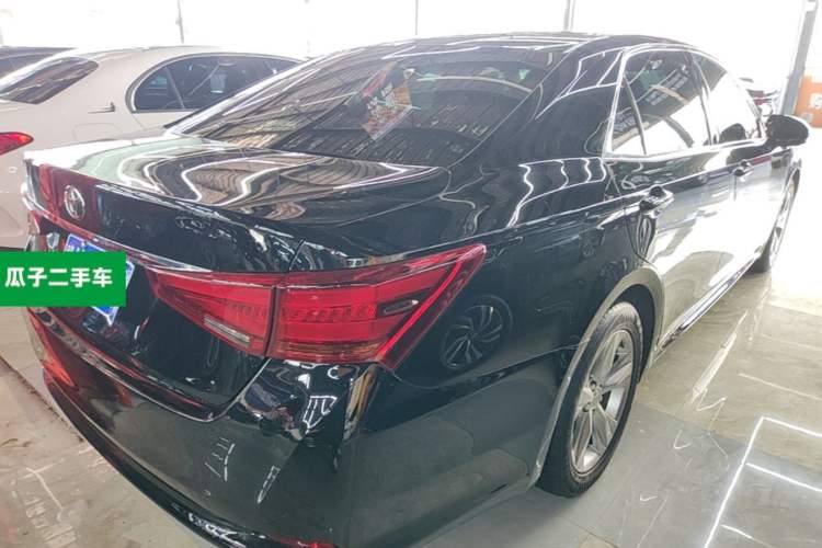 Used Toyota Crown 2015 2.5L Smart Edition Rear Right 45 Deg