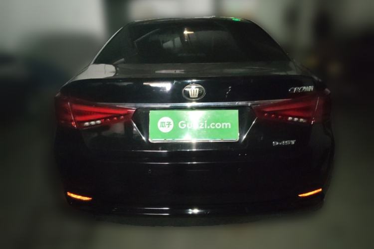 Used Toyota Crown 2015 2.0T Fashion Edition Rear