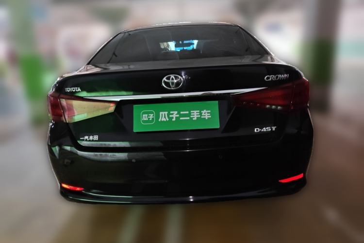 Used Toyota Crown 2015 2.0T Fashion Edition Rear