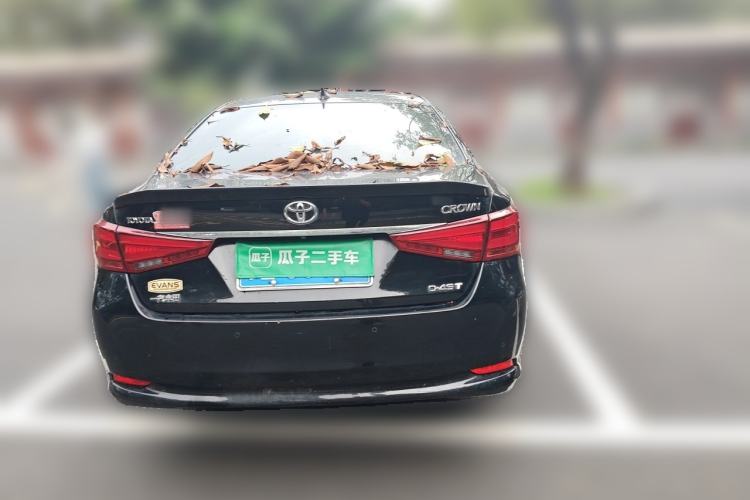 Used Toyota Crown 2015 2.0T Fashion Edition Rear