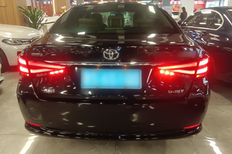 Used Toyota Crown 2015 2.0T Fashion Edition Rear