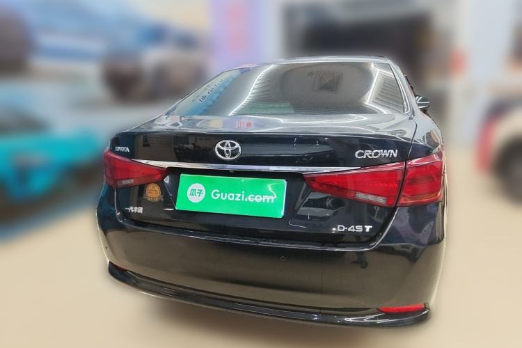 Used Toyota Crown 2015 2.0T Fashion Edition Rear