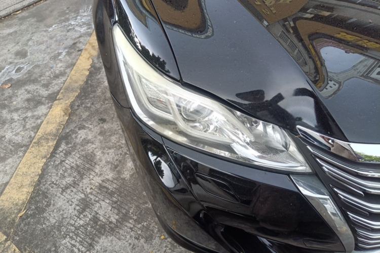 Used Toyota Crown 2015 2.0T Elite Edition Right Front Headlight