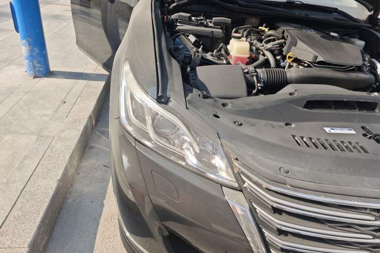 Used Toyota Crown 2015 2.0T Fashion Edition Right Front Headlight