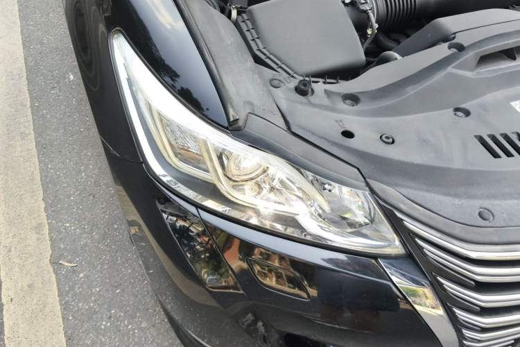 Used Toyota Crown 2015 2.0T Fashion Edition Right Front Headlight