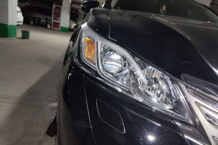Used Toyota Crown 2015 2.0T Fashion Edition Right Front Headlight