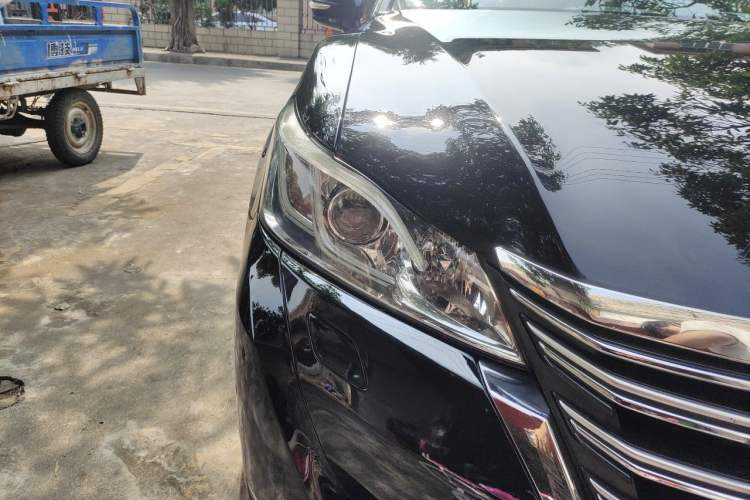 Used Toyota Crown 2015 2.0T Fashion Edition Right Front Headlight