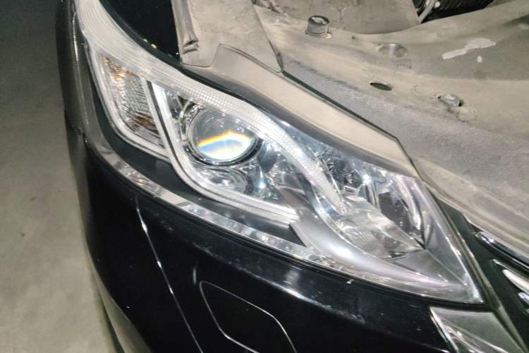Used Toyota Crown 2015 2.0T Fashion Edition Right Front Headlight