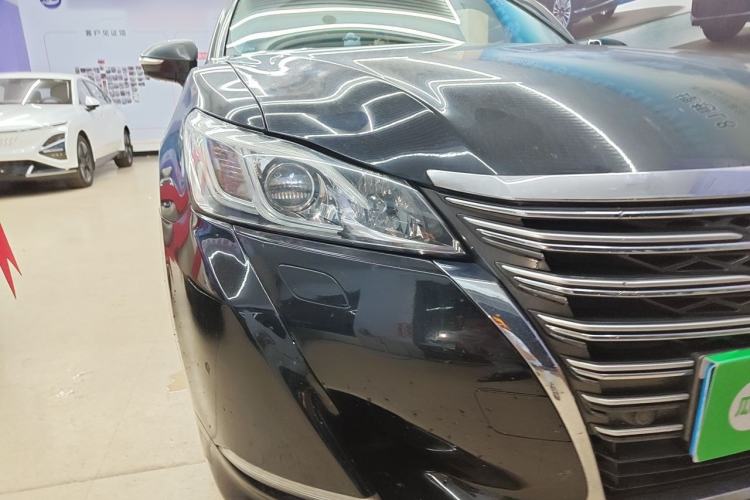 Used Toyota Crown 2015 2.0T Fashion Edition Right Front Headlight