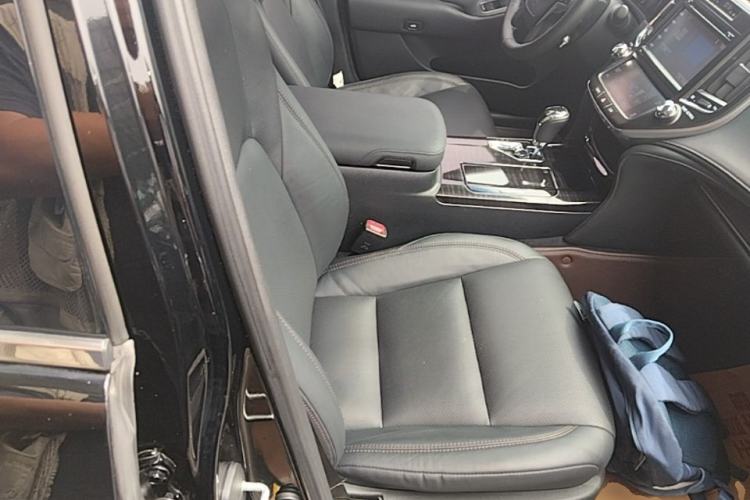 Used Toyota Crown 2015 2.0T Fashion Edition Right Front Seat