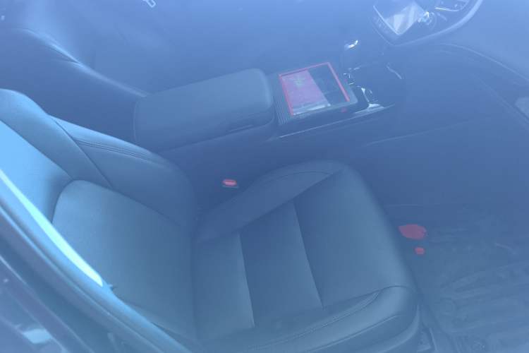 Used Toyota Crown 2015 2.0T Fashion Edition Right Front Seat