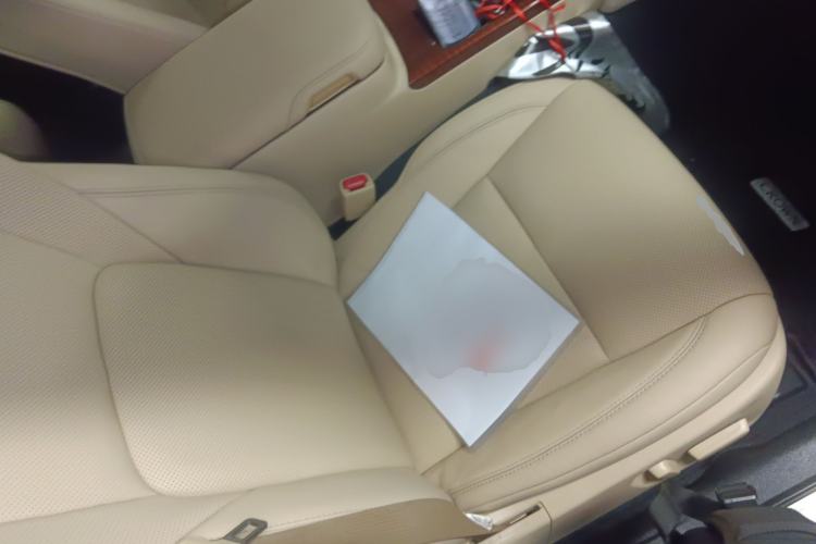 Used Toyota Crown 2015 2.0T Fashion Edition Right Front Seat