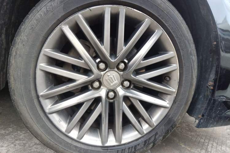 Used Toyota Crown 2015 2.0T Elite Edition Right Front Wheel Hub