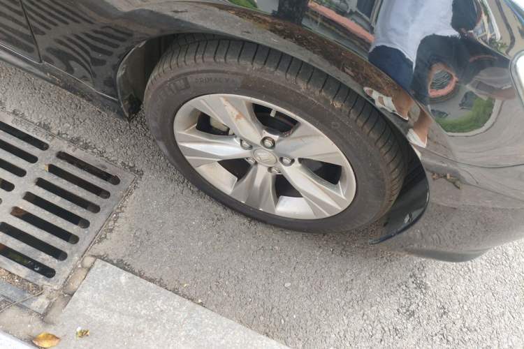 Used Toyota Crown 2015 2.5L Smart Edition Right Front Wheel Hub