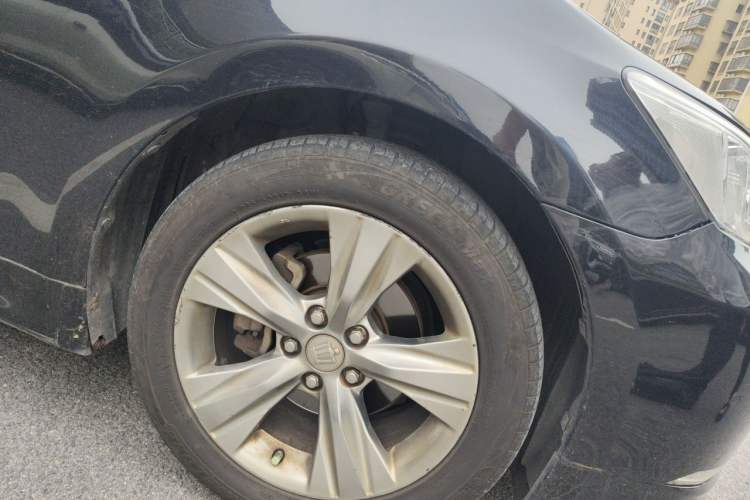 Used Toyota Crown 2015 2.0T Fashion Edition Right Front Wheel Hub
