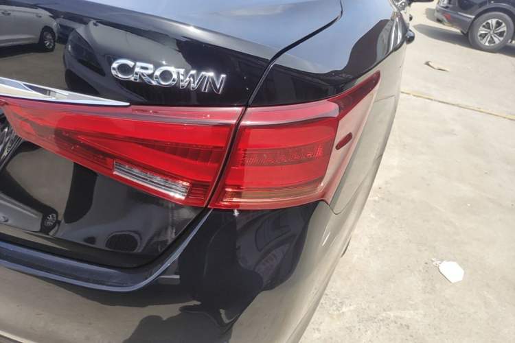 Used Toyota Crown 2015 2.5L Smart Edition Right Rear Taillight