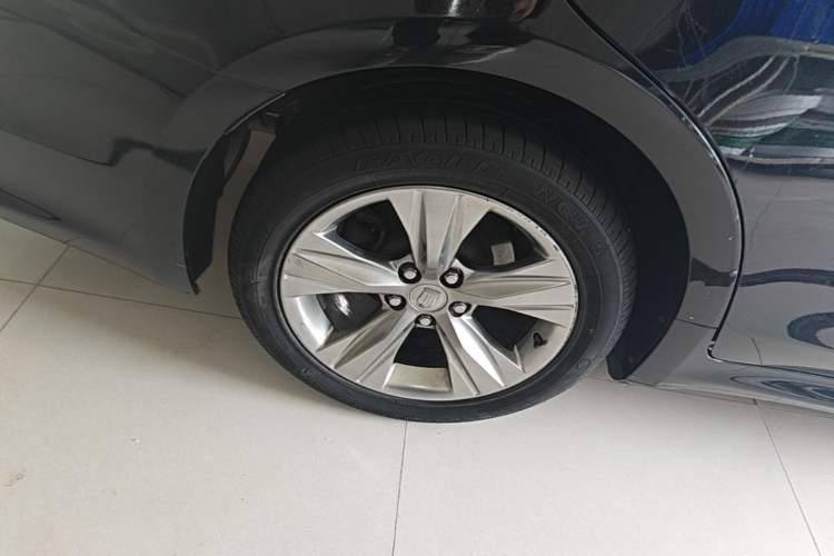Used Toyota Crown 2015 2.0T Pioneer Edition Right Rear Wheel Hub