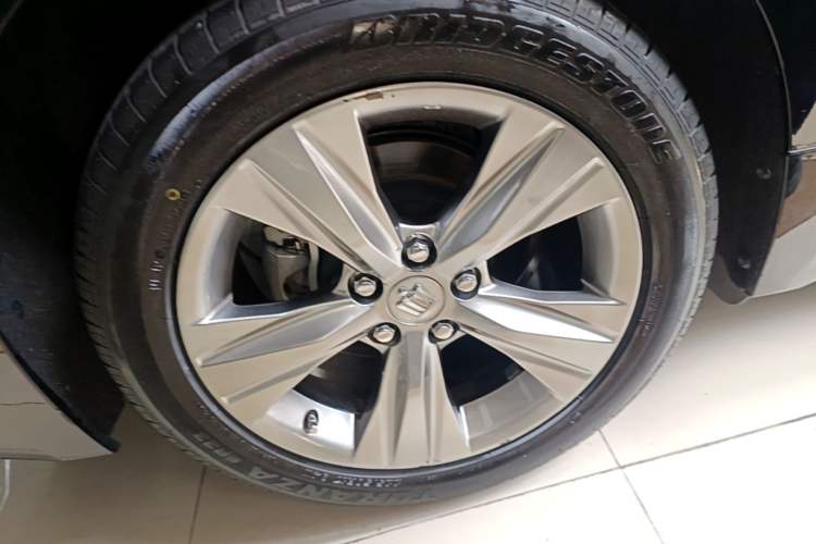 Used Toyota Crown 2015 2.5L Smart Edition Right Rear Wheel Hub