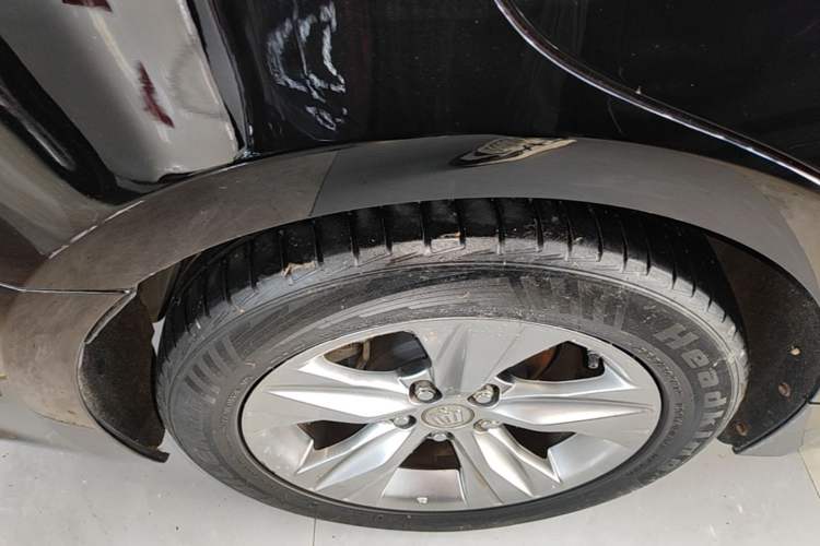 Used Toyota Crown 2015 2.5L Smart Edition Right Rear Wheel Hub