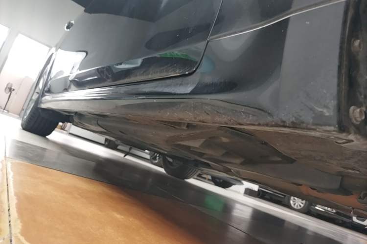 Used Toyota Crown 2015 2.5L Smart Edition Right Side Sill
