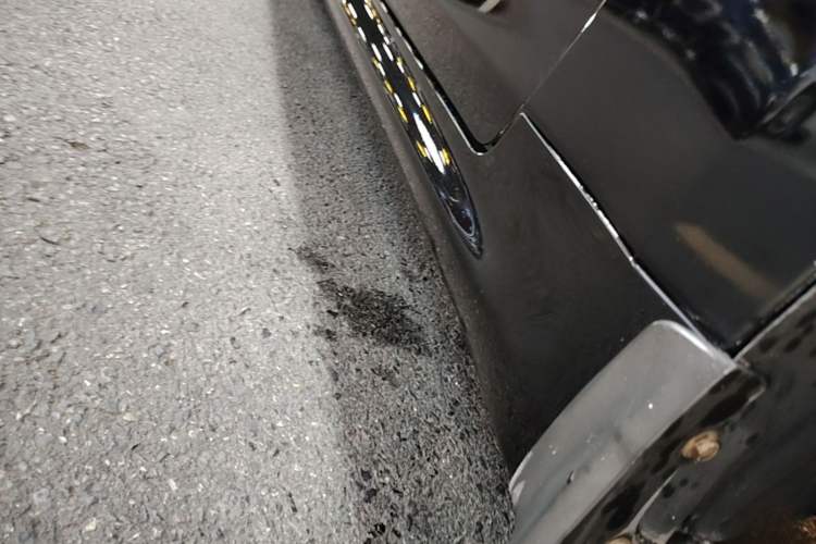 Used Toyota Crown 2015 2.5L Smart Edition Right Side Sill