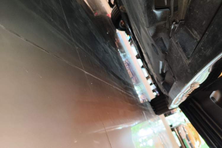 Used Toyota Crown 2015 2.0T Fashion Edition Right Side Sill