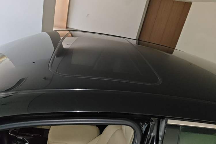 Used Toyota Crown 2015 2.0T Fashion Edition Roof