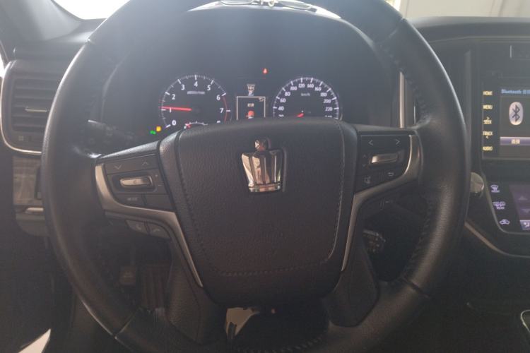 Used Toyota Crown 2015 2.0T Fashion Edition Steering Wheel