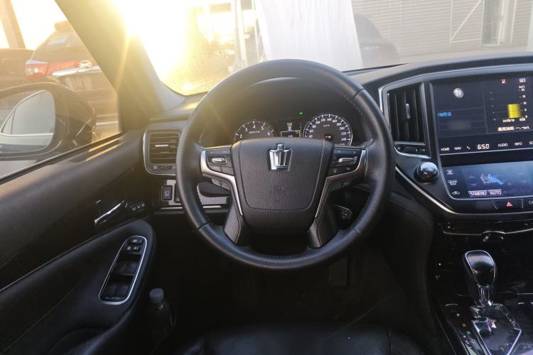Used Toyota Crown 2015 2.0T Premium Edition Steering Wheel