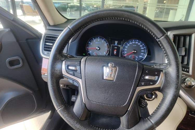 Used Toyota Crown 2015 2.0T Elite Edition Steering Wheel