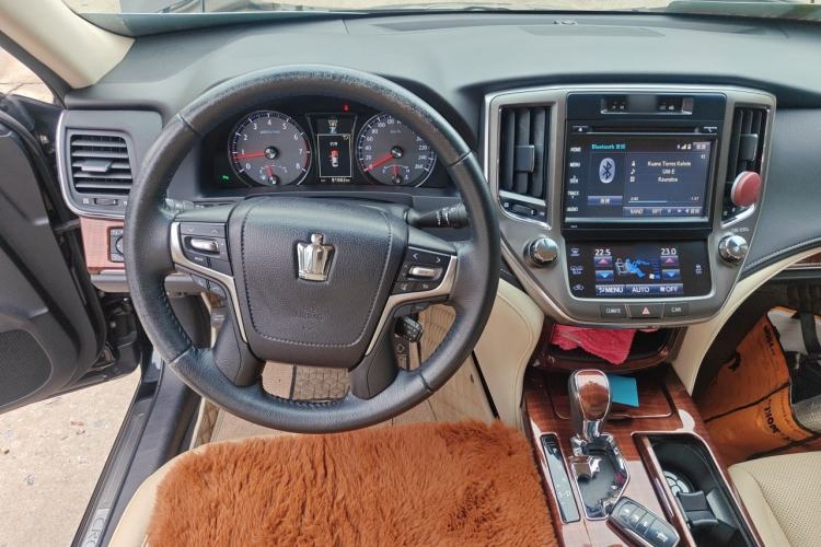 Used Toyota Crown 2015 2.5L Smart Edition Steering Wheel