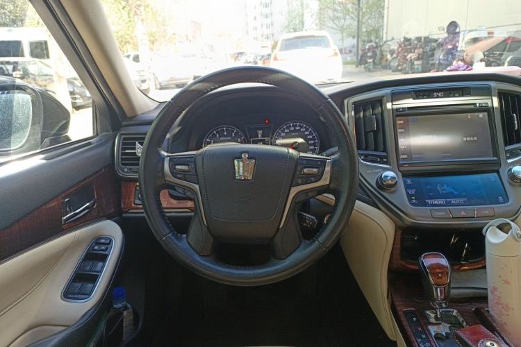 Used Toyota Crown 2015 2.0T Fashion Edition Steering Wheel