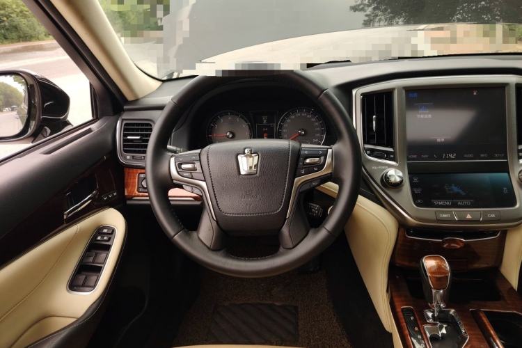 Used Toyota Crown 2015 2.5L Elite Edition Steering Wheel