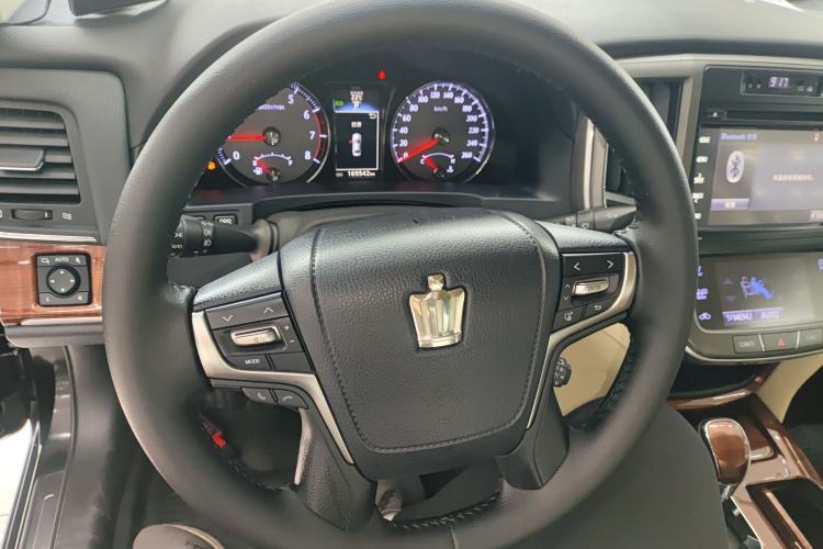 Used Toyota Crown 2015 2.0T Pioneer Edition Steering Wheel