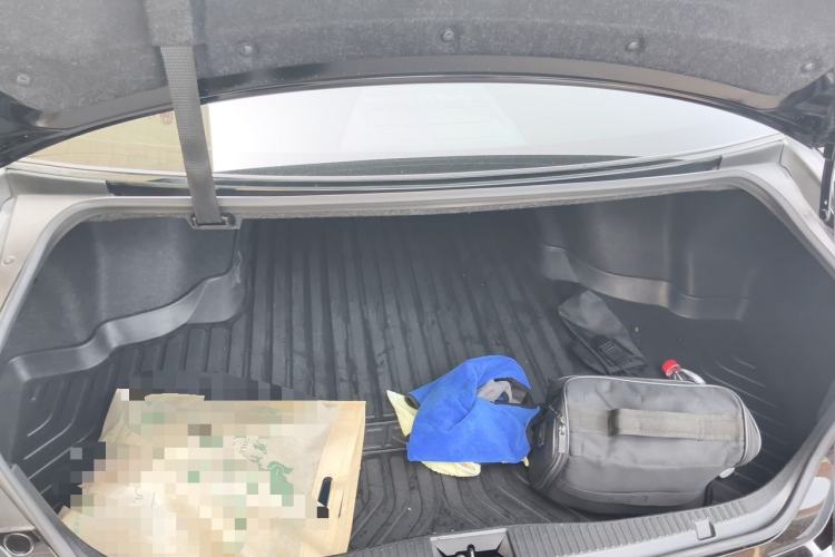 Used Toyota Crown 2015 2.5L Smart Edition Trunk