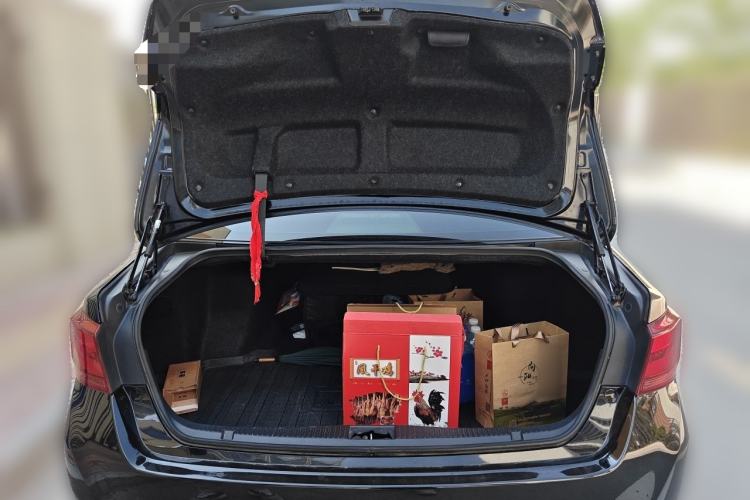 Used Toyota Crown 2015 2.5L Smart Edition Trunk