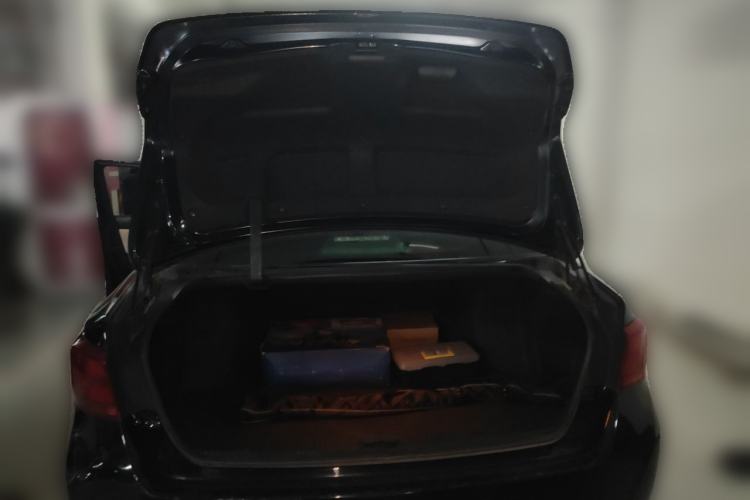 Used Toyota Crown 2015 2.0T Fashion Edition Trunk
