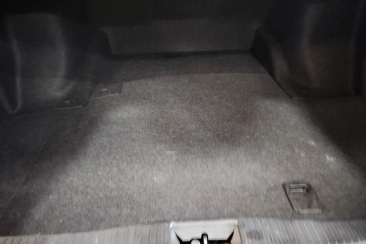 Used Toyota Crown 2015 2.5L Smart Edition Trunk