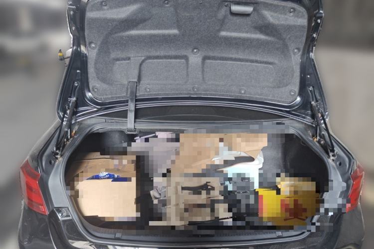 Used Toyota Crown 2015 2.0T Fashion Edition Trunk