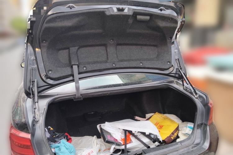 Used Toyota Crown 2015 2.0T Fashion Edition Trunk