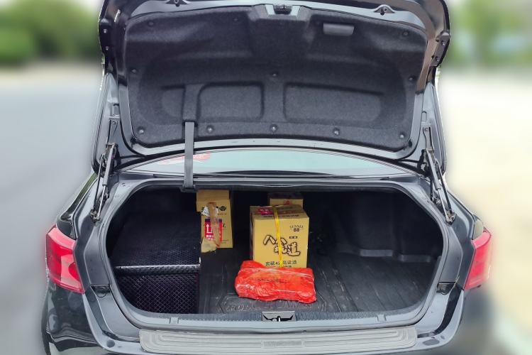 Used Toyota Crown 2015 2.0T Fashion Edition Trunk