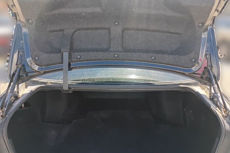 Used Toyota Crown 2015 2.0T Fashion Edition Trunk