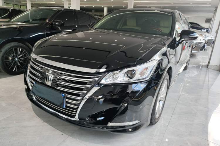 Used Toyota Crown 2015 2.5L Smart Edition Guazi used car, China used car export, Used car for sale, Used  cars, Cheapest cars for sale