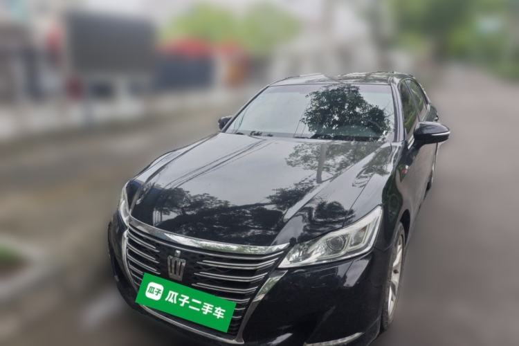 Used Toyota Crown 2015 2.5L Smart Edition Guazi used car, China used car export, Used car for sale, Used  cars, Cheapest cars for sale