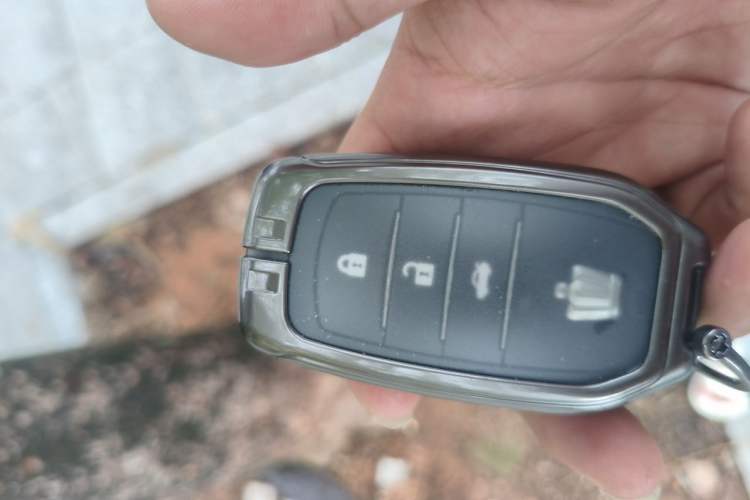 Used Toyota Crown 2015 2.5L Smart Edition Vehicle Key