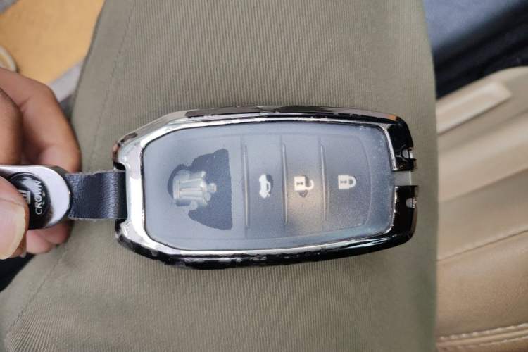 Used Toyota Crown 2015 2.0T Fashion Edition Vehicle Key